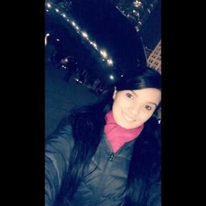 Meet your Posher, Adelaida